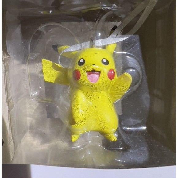 Hallmark 2021 Nintendo Pokémon PIKACHU 2.5” Christmas Tree Ornament Collector - Picture 2 of 7